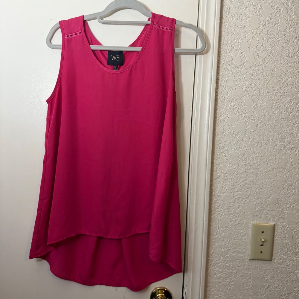 W5 Hot Pink Sleeveless High Low Blouse Crochet Detail Medium